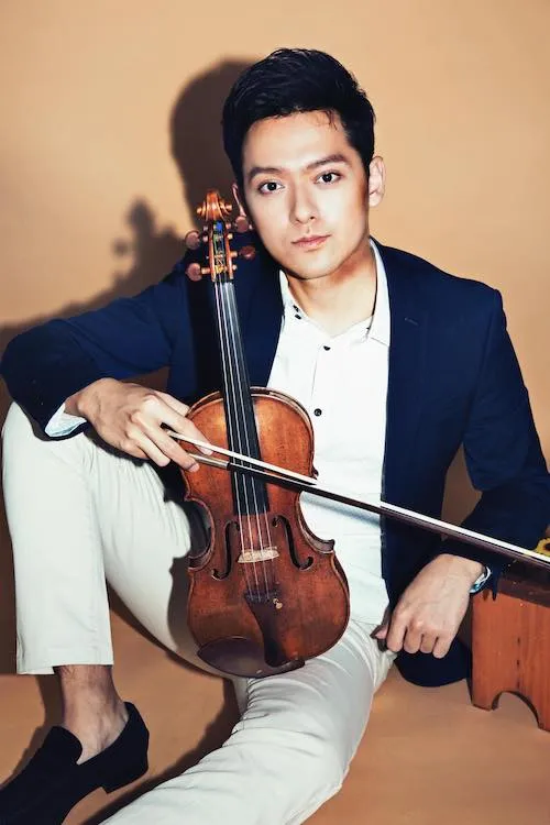 Yu-Chien Tseng performing